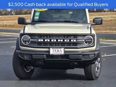 New 2025 Ford Bronco Big Bend image 2