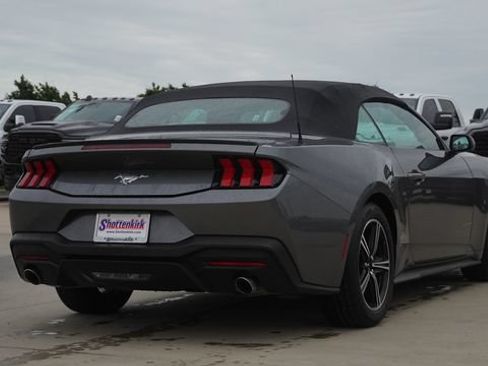 Used 2024 Ford Mustang Premium RWD image 9
