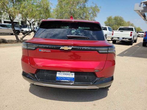 New 2025 Chevrolet Equinox EV LT w/ Convenience Package II image 5