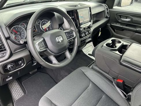 New 2026 RAM 1500 Express AWD/4WD image 27
