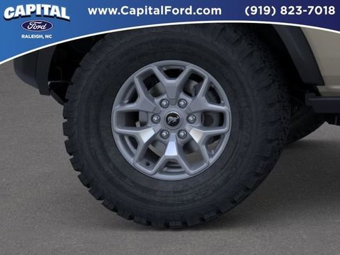 New 2025 Ford Bronco Badlands image 21