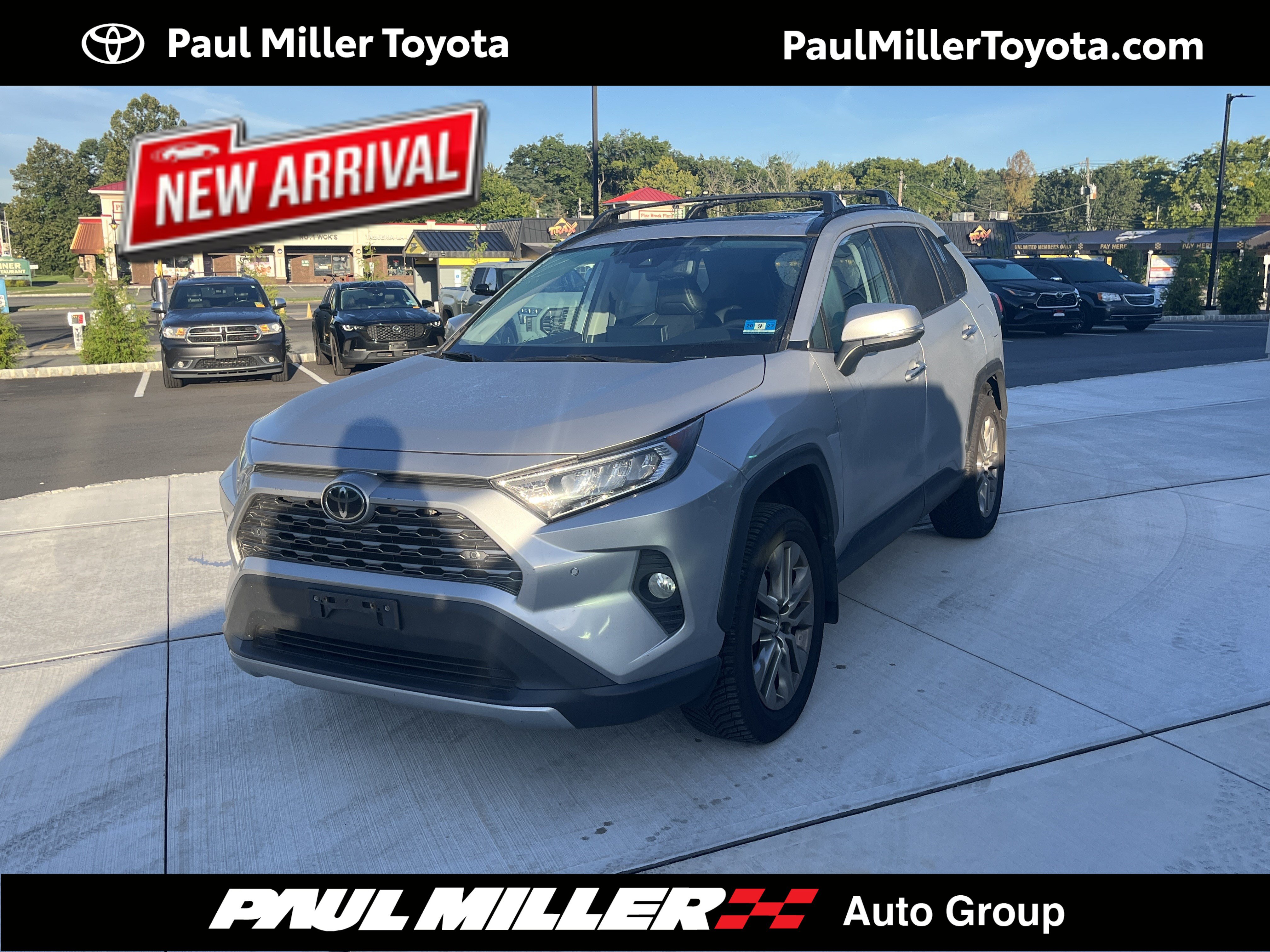 Used 2020 Toyota RAV4 Limited w/ Limited Grade Weather Package AWD/4WD image 1
