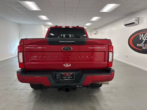 Used 2022 Ford F250 Lariat w/ Black Appearance Package AWD/4WD image 5
