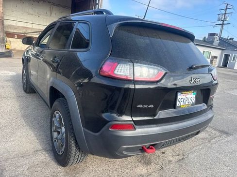 Used 2022 Jeep Cherokee Trailhawk AWD/4WD image 7