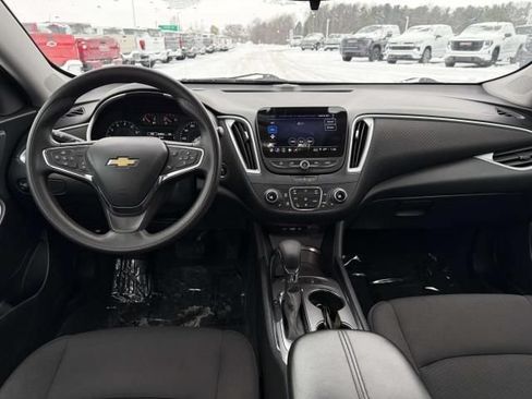 Used 2024 Chevrolet Malibu LT FWD image 14