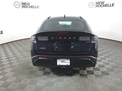 New 2026 Nissan Leaf Platinum+ image 6