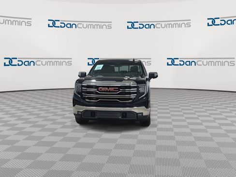 Used 2022 GMC Sierra 1500 SLT w/ SLT Premium Plus Package image 4