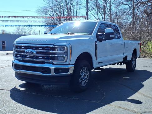 Certified 2023 Ford F250 Lariat AWD/4WD image 12