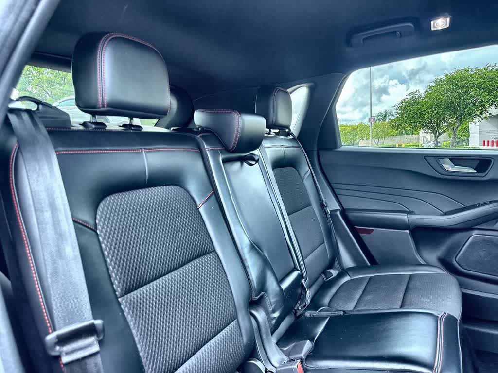 Used 2023 Ford Escape ST-Line AWD/4WD image 26