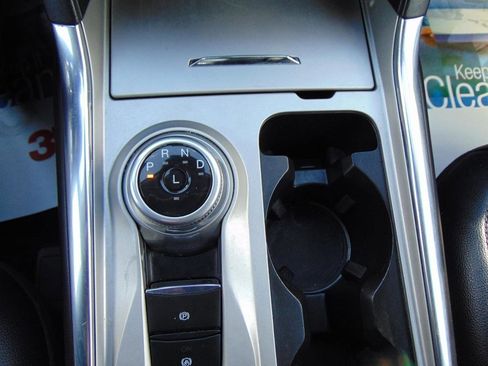 Used 2021 Ford Explorer Limited image 36