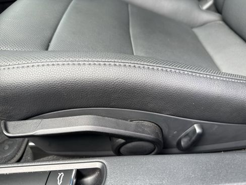 Used 2022 Porsche 718 Cayman S image 13