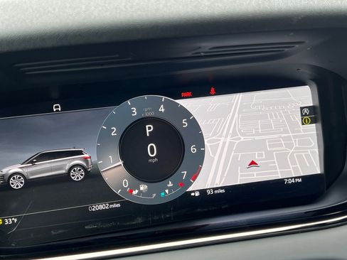 Used 2024 Land Rover Range Rover Evoque S image 23