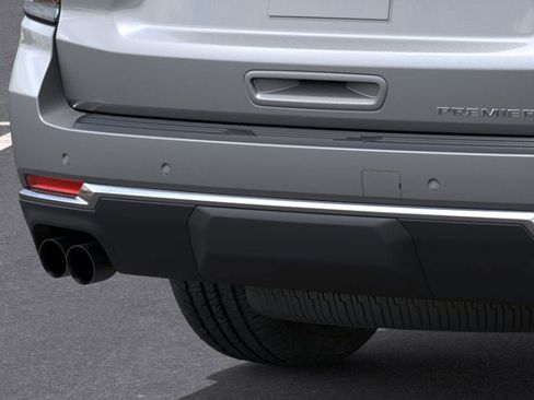 New 2026 Chevrolet Suburban Premier image 14