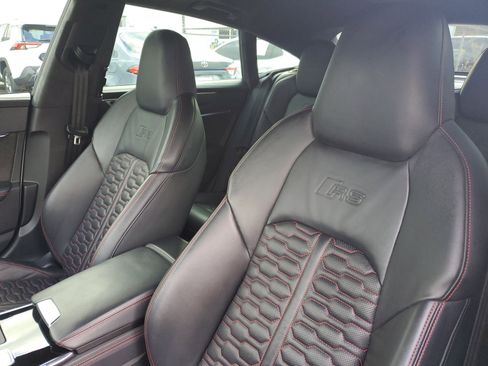 Used 2021 Audi RS 7 Sportback w/ Carbon Optic Package image 18