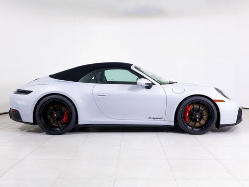 New 2026 Porsche 911 Carrera 4 GTS image 31