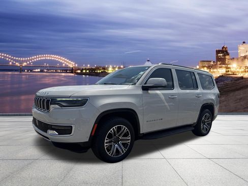 Used 2022 Jeep Wagoneer Series III RWD image 1