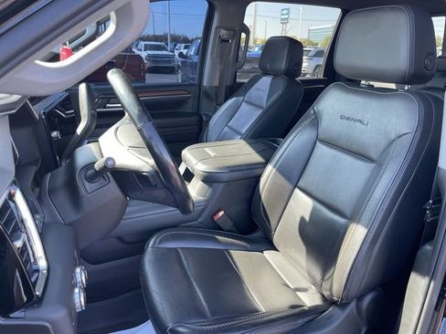 Used 2024 GMC Sierra 3500 Denali w/ Denali Reserve Package image 11