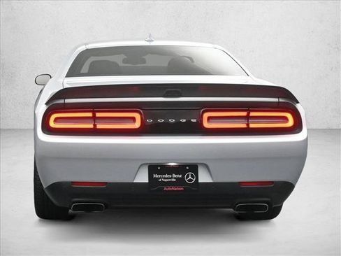 Used 2022 Dodge Challenger R/T Scat Pack w/ Driver Convenience Group RWD image 5