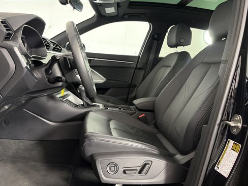Used 2025 Audi Q3 2.0T Premium AWD/4WD image 6