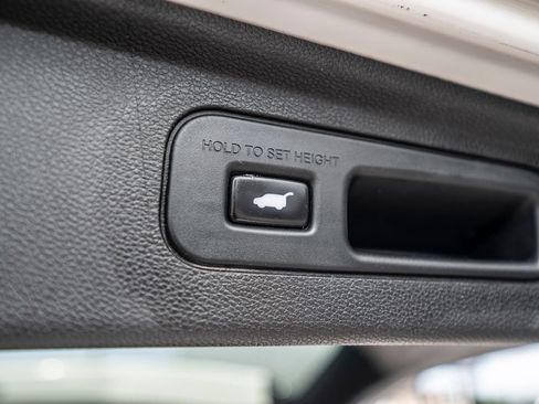 Used 2024 Honda Odyssey Elite image 52