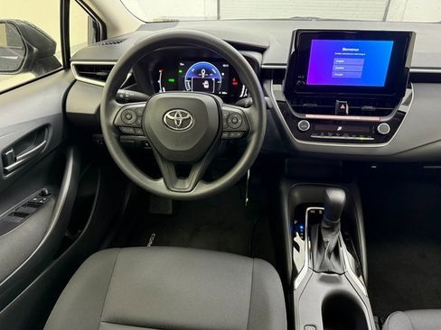 New 2026 Toyota Corolla LE image 30