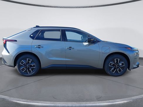 New 2026 Subaru Solterra Premium image 2