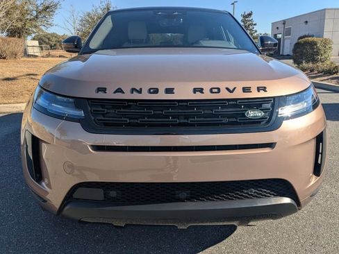 Used 2026 Land Rover Range Rover Evoque S image 2