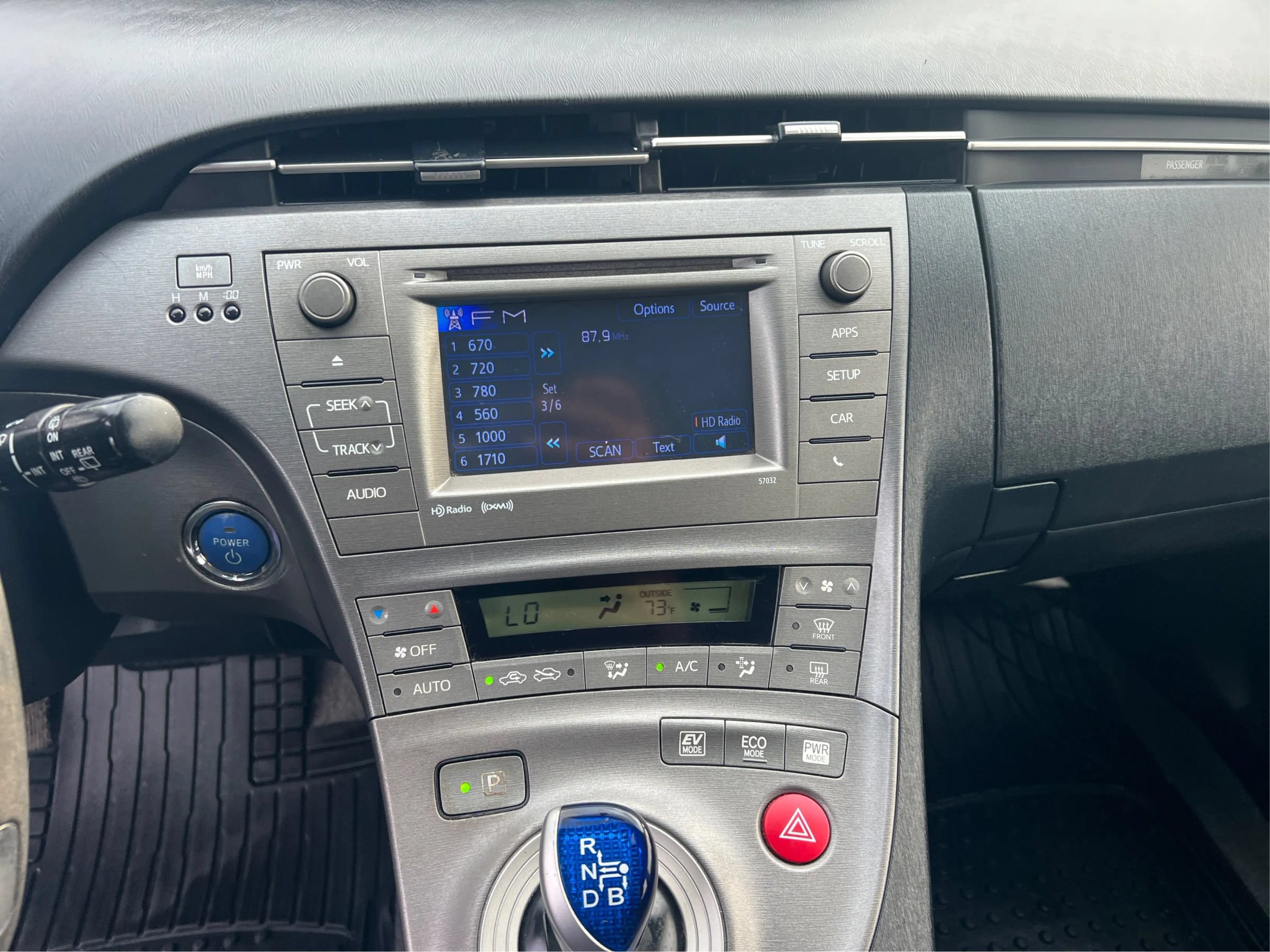 Used 2013 Toyota Prius Three FWD image 15
