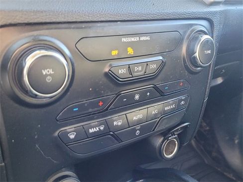 Used 2022 Ford Ranger XLT w/ Equipment Group 301A Mid image 21