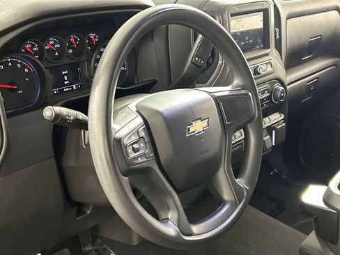 Used 2023 Chevrolet Silverado 1500 Custom image 14
