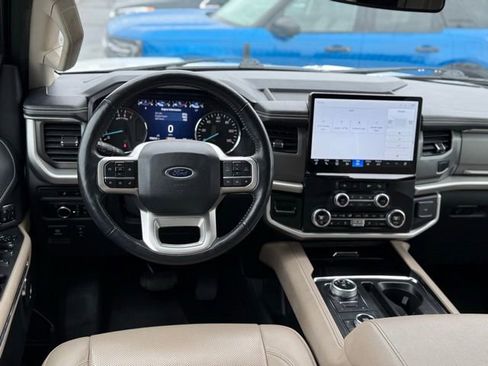 Certified 2024 Ford Expedition Max XLT AWD/4WD image 6