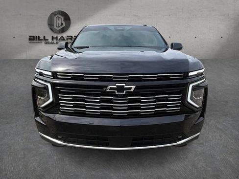 Used 2025 Chevrolet Tahoe High Country AWD/4WD image 2