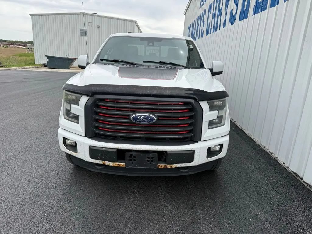 Used 2016 Ford F150 Lariat w/ Equipment Group 502A Luxury AWD/4WD image 3