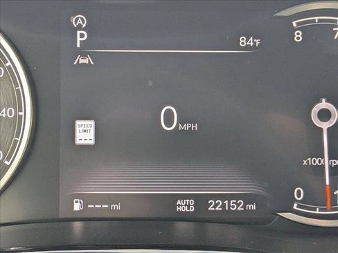 Used 2024 Genesis GV70 3.5T Sport AWD/4WD image 11
