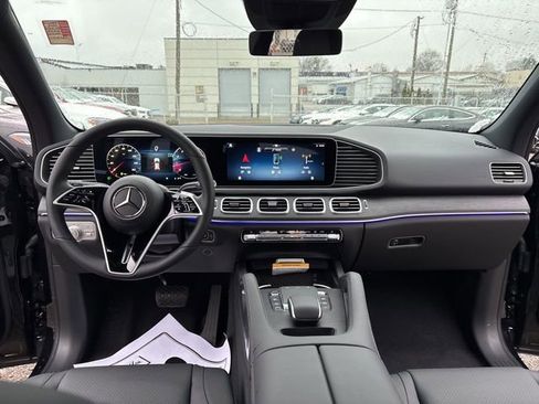 New 2025 Mercedes-Benz GLE 450 4MATIC image 16