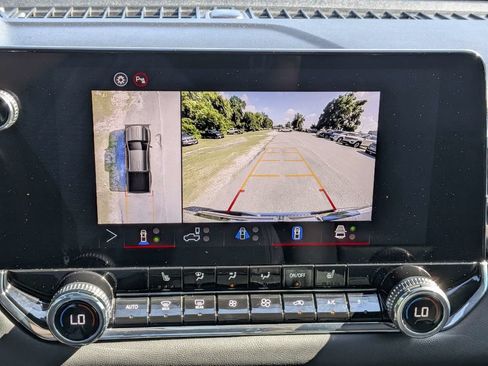 Used 2025 GMC Canyon Elevation w/ Convenience Package RWD image 26