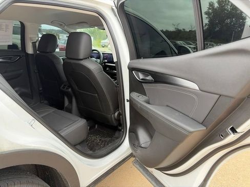 Used 2024 Buick Envision Preferred AWD/4WD image 20