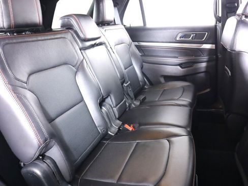 Used 2019 Ford Explorer Sport AWD/4WD image 45