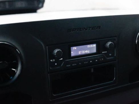 New 2025 Mercedes-Benz Sprinter 2500 image 21