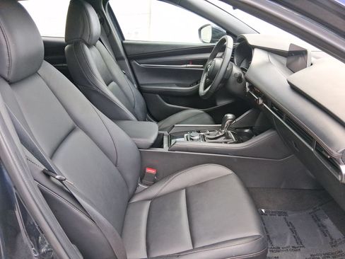 Used 2024 MAZDA MAZDA3 s FWD image 17