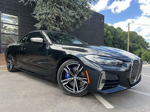 Used 2023 BMW M440i Convertible w/ Premium Package image 7