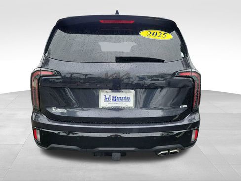 Used 2025 Kia Telluride SX X-Line AWD/4WD image 8