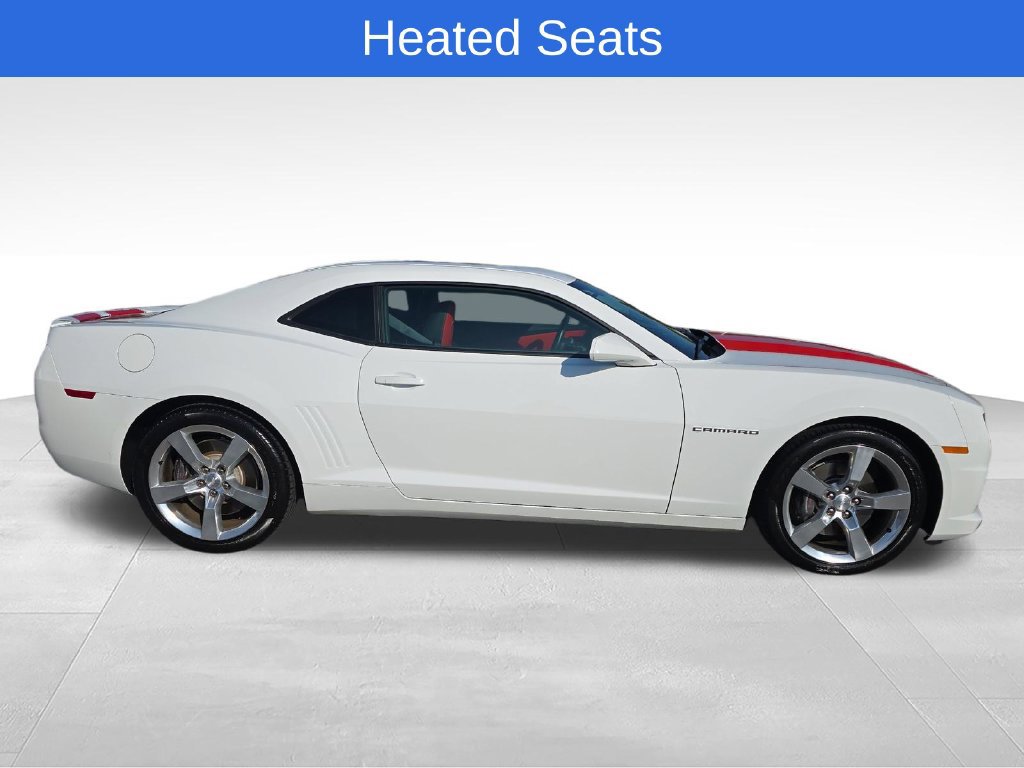 Used 2010 Chevrolet Camaro SS w/ RS Package RWD image 7
