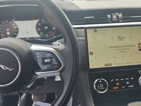 Used 2021 Jaguar F-PACE SVR AWD/4WD image 3