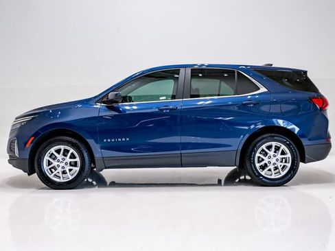 Used 2023 Chevrolet Equinox LT w/ Driver Convenience Package AWD/4WD image 23