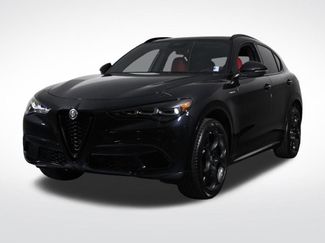 Used 2025 Alfa Romeo Stelvio Sprint w/ Veloce Package AWD/4WD video 1
