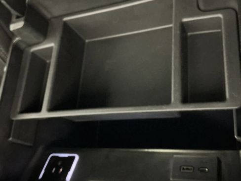 Used 2023 Chevrolet Silverado 1500 High Country w/ High Country Premium Package image 34