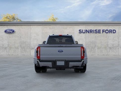 New 2026 Ford F350 Lariat w/ FX4 Off-Road Package AWD/4WD image 5