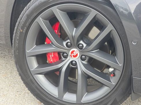 Used 2024 Land Rover Range Rover Sport Dynamic SE image 10