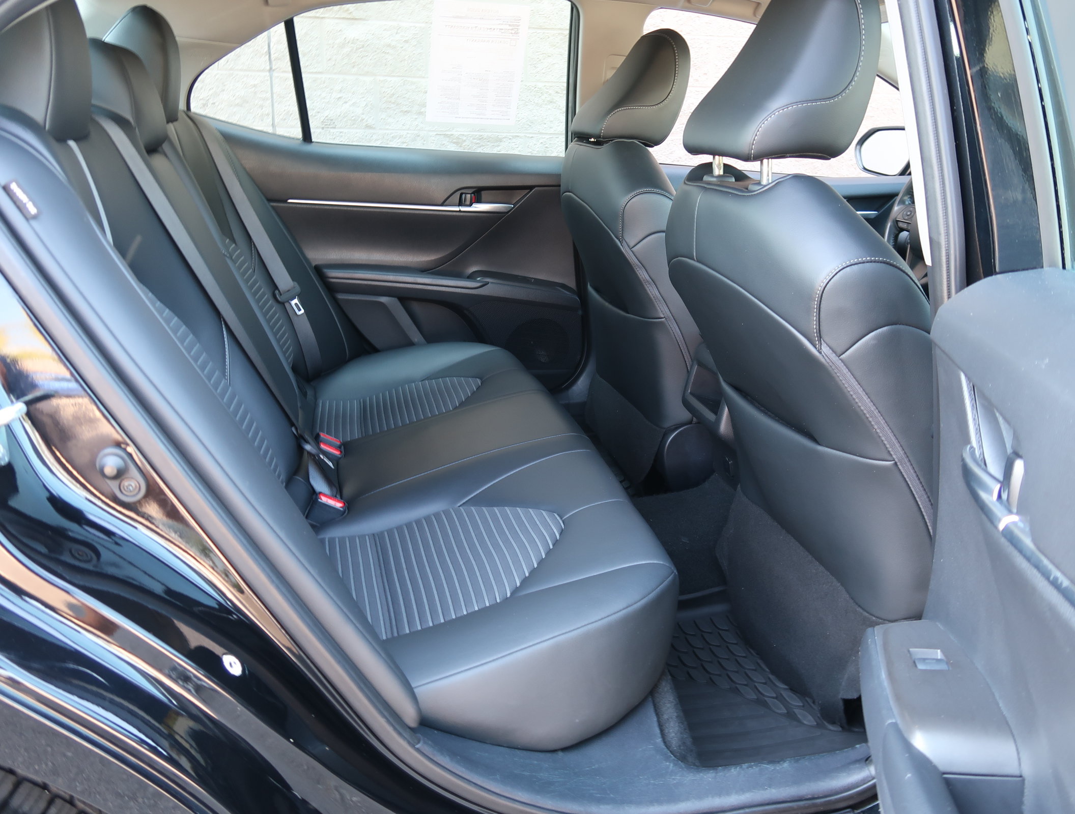 Used 2024 Toyota Camry SE w/ Convenience Package FWD image 35